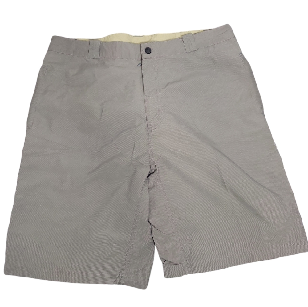 Speedo Lightweight Greyish Zip up snap button belted Shorts XL